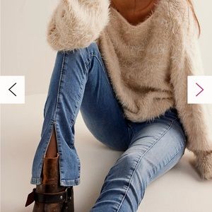 Free People NEW style split hem jeans. M